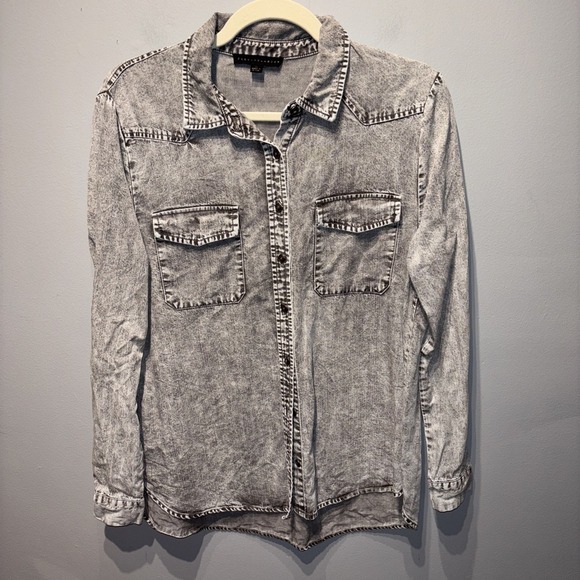 Jane + Delancey Chambray Top Gray Washed‎ Button-Up Long  Roll Tab Sleeves SzM - Picture 1 of 6